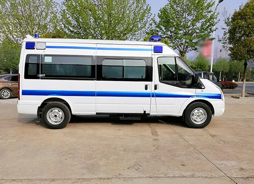 北京东城区长途救护车出租